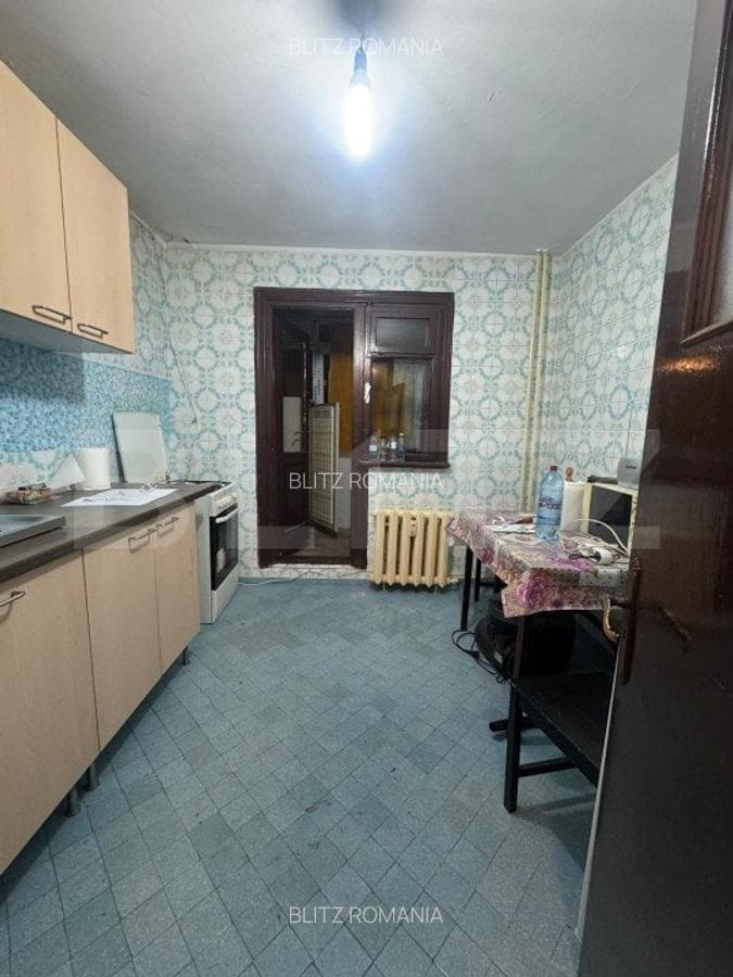 Apartament de vanzare, cu 3 camere, 70 mp, zona Piata Rahova - 5