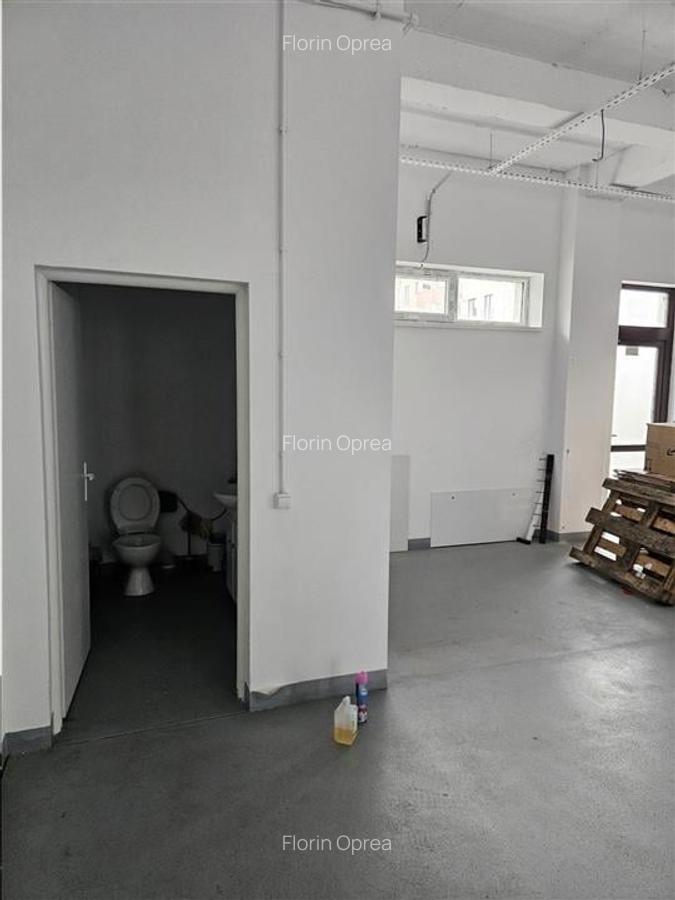 Spatiu Comercial - 200 mp - Showroom - Servicii - Clinica Medicala - 16 Spatiu Comercial - 200 mp - Showroom - Servicii - Clinica Medicala - 16