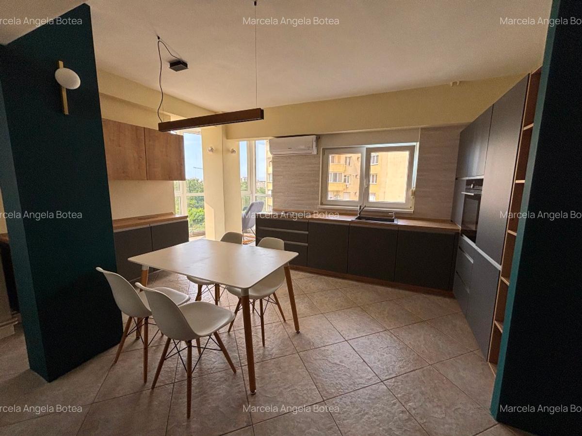 Inchiriez apartament 4 camere ultracentral - 8