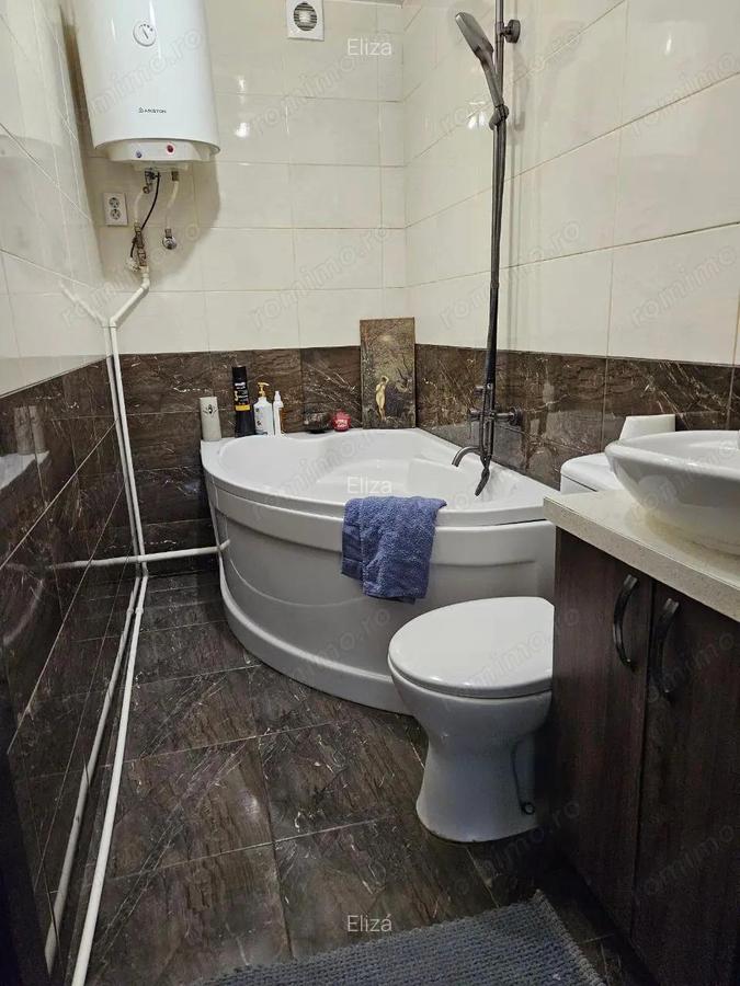 Vanzare apartament cu 3 camere zona Lipovei - 6