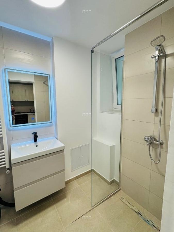 Apartament ultracentral, 2 camere decomandate, prima închiriere - 2
