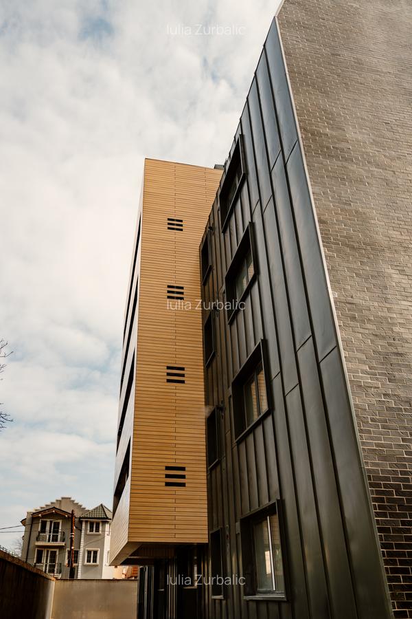 Apartament cu 3 camere decomandat în Herăstrău - 2