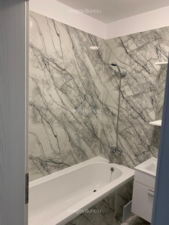 Apartament cu 2 camere decomandat în Apărătorii Patriei - 11