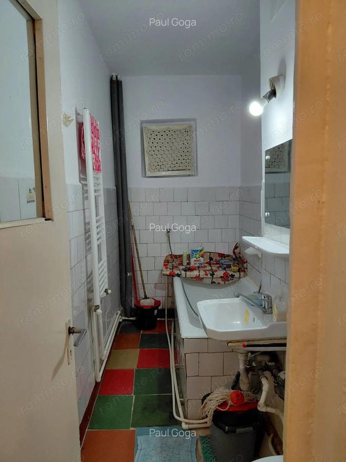 Apartament 2 camere Port, etaj 1/4 3 balcoane, centrala, geam la baie - 2