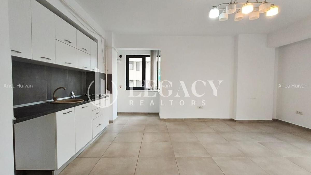 Spatiu birou modern cu 2 locuri de parcare in Grand Beetle Pacurari - 3