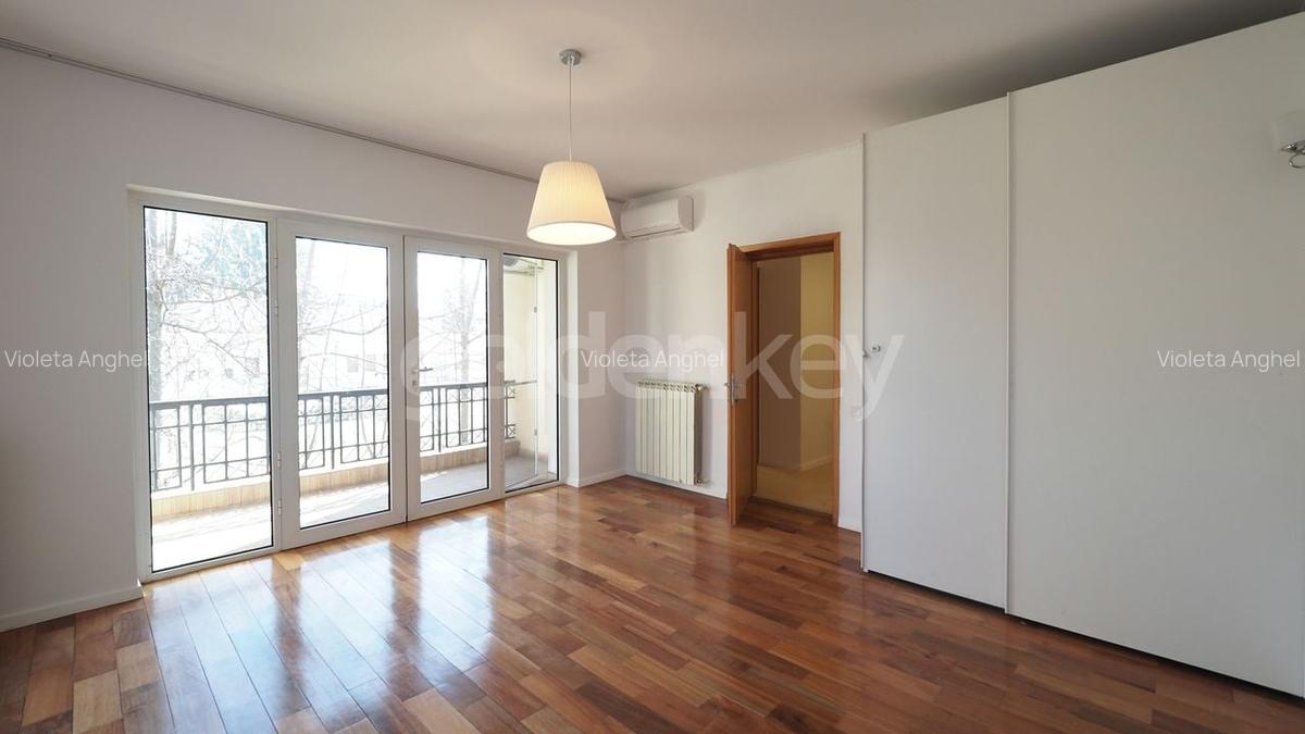 Vila cu 7 camere in complex rezidential | Cambridge School - 14