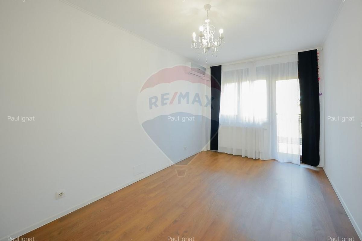 Apartament cu 3 camere de vanzare in zona Ultracentral - 16