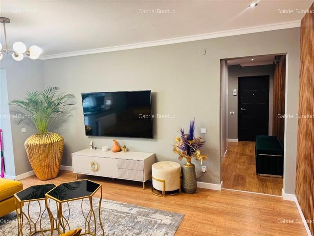 Apartament cu 4 camere semidecomandat, mobilat în Griviței - 3