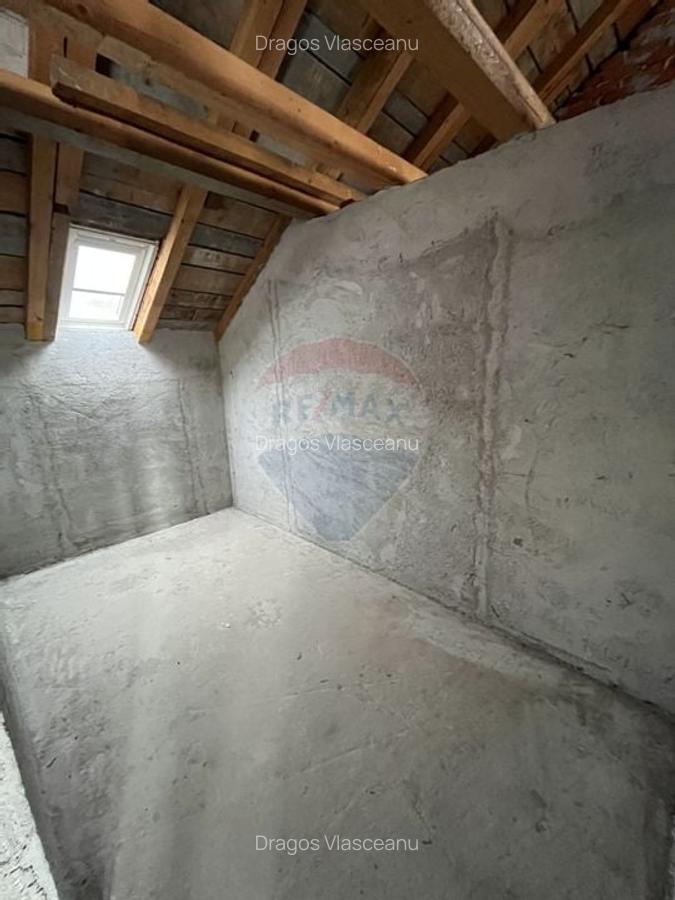 Casa de vanzare in Campulung la pret de apartament. - 15