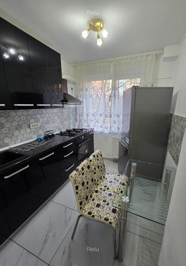 SALAJAN ,METROU Nicolae Grigorescu Parc ,etaj 1/10, bloc reabilitat,Renovat - 1