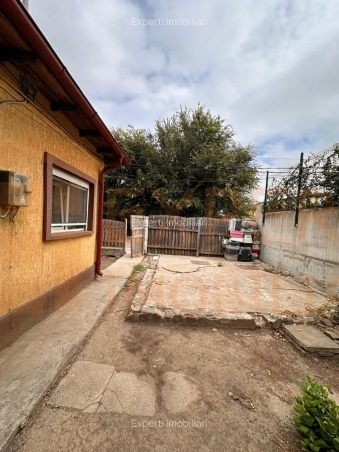 Casa situata in zona Coiciu - 10