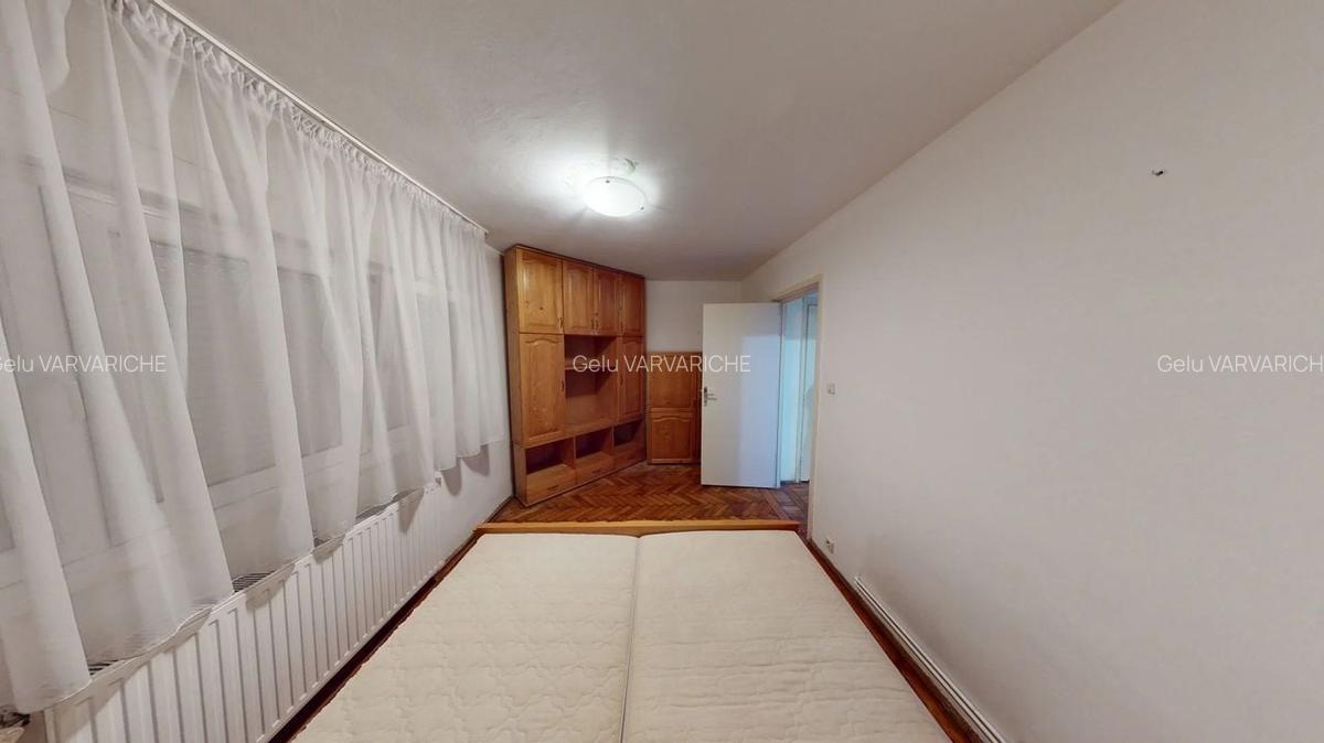 Apartament semidecomandat,insorit in Astra-complexul mic - 11