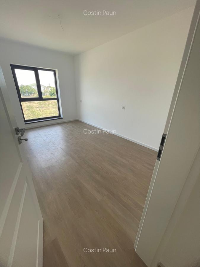 Compelx de case tip duplex in zona Parfumului. An 2023. Comision 0 - 16