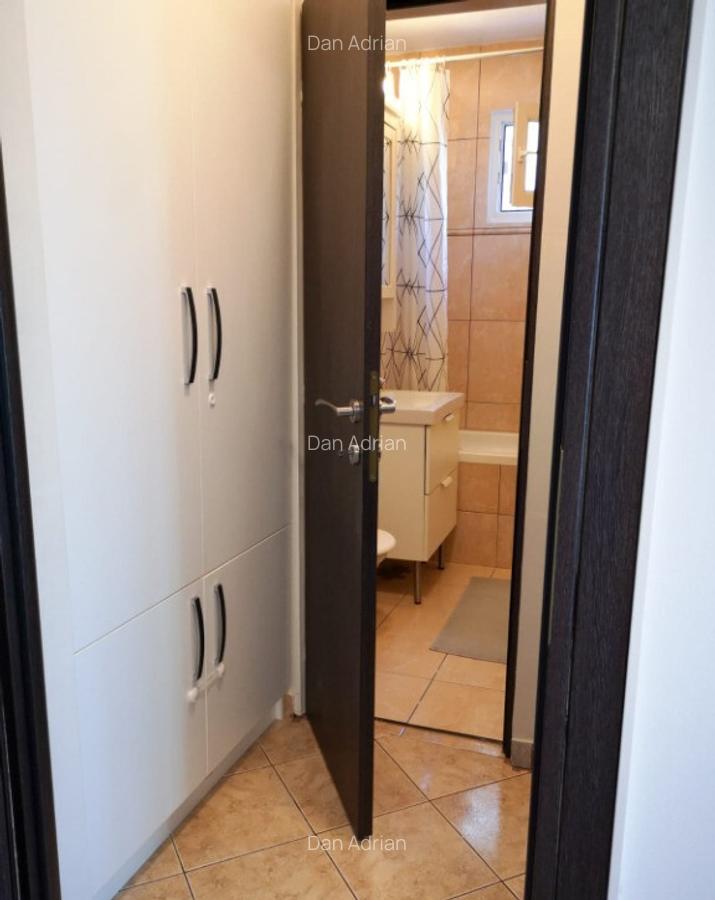 Apartament 2 Camere Renovat | Etaj 1 | Metrou Trapezului la 1 minut - 2