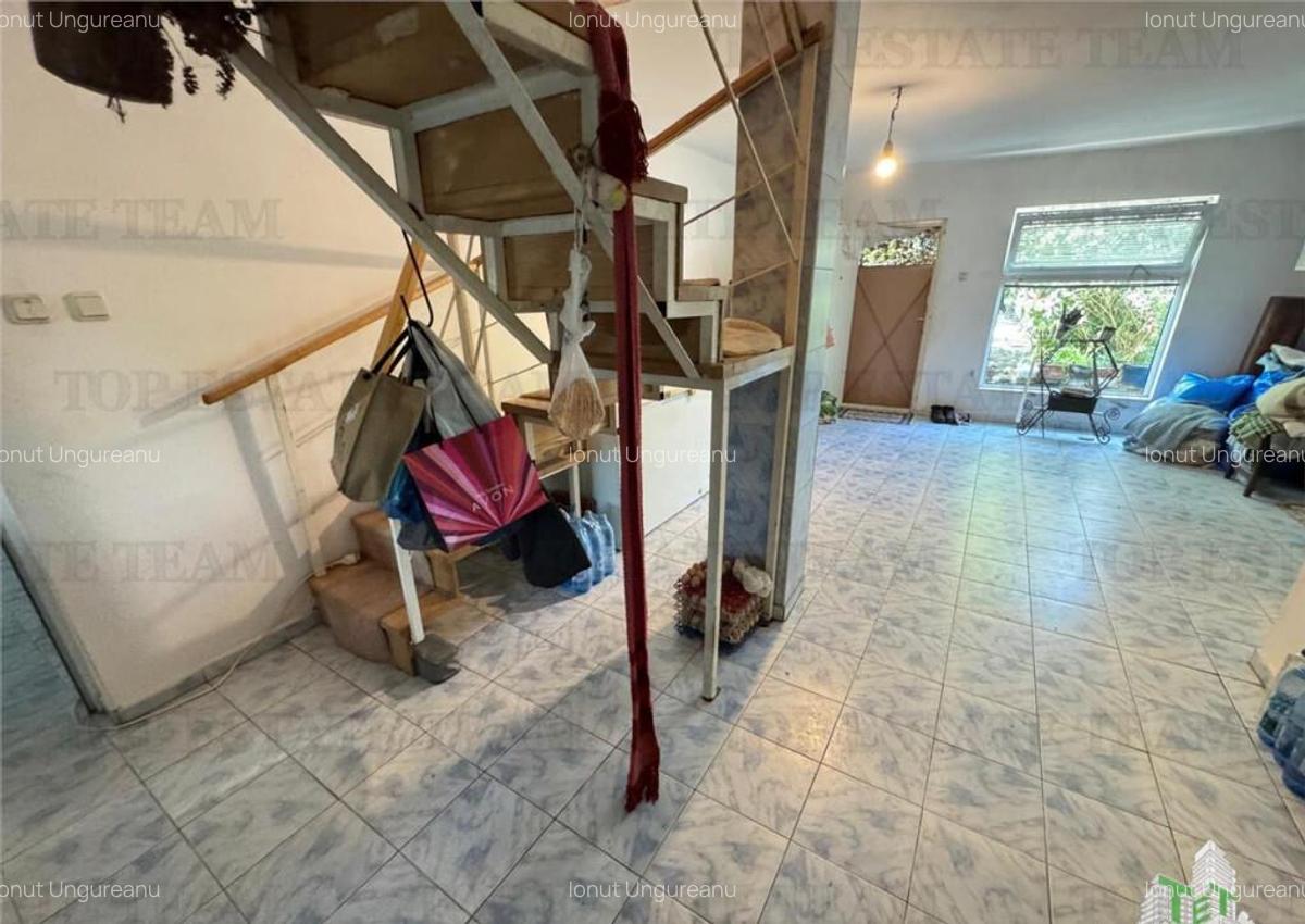 Casa de - Movilita, jud. Ialomita - 2000 mp teren, pozitie - 31