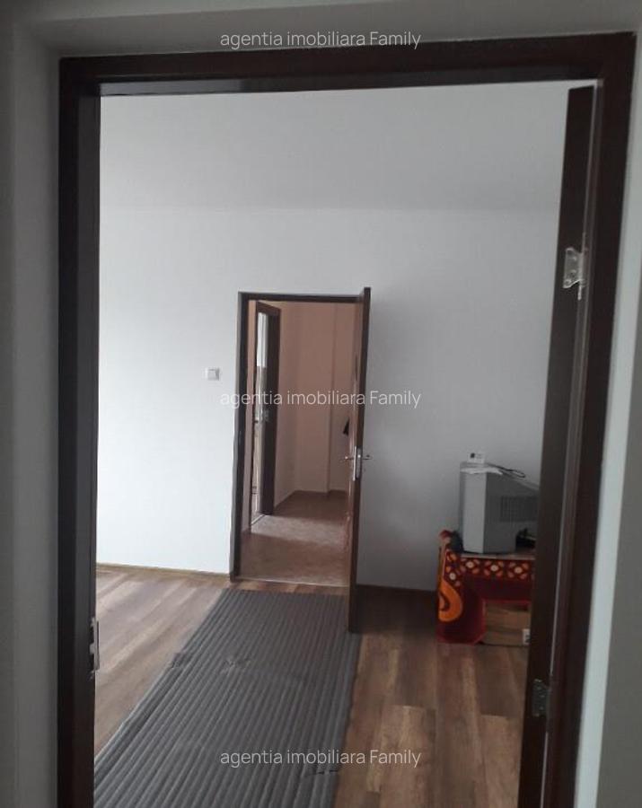 Apartament cu 2 Camere Semidecomandate Zona Ultracentral - 4