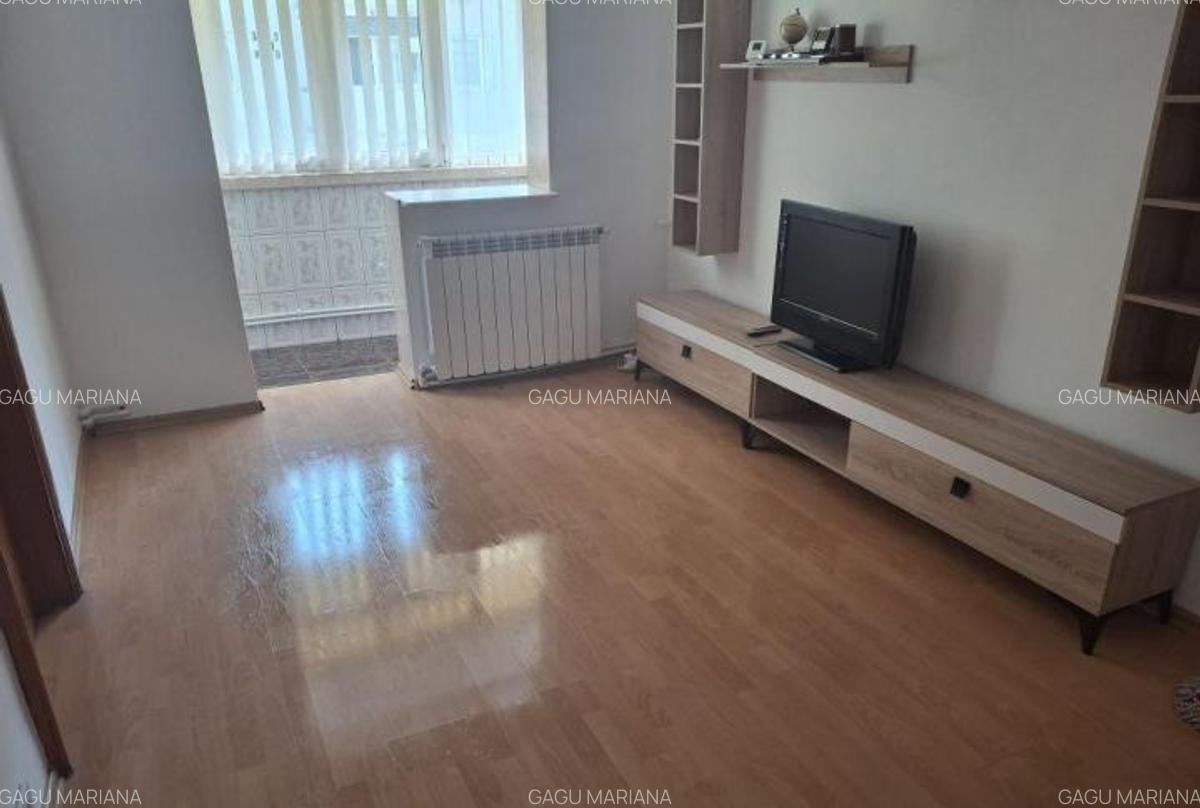 Apartament 3 camere semidecomandat Casa de Cultura - 2 Apartament 3 camere semidecomandat Casa de Cultura - 2