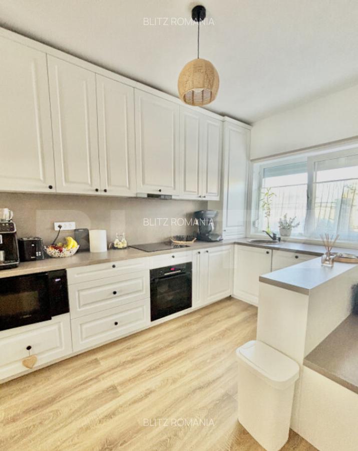 Comision Zero! Casa cocheta cu 3 camere + terasa acoperita, - 4