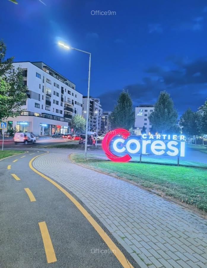 Mall Coresi - apartament 2 camere decomandat - luminos -  boxă - parcare - 10