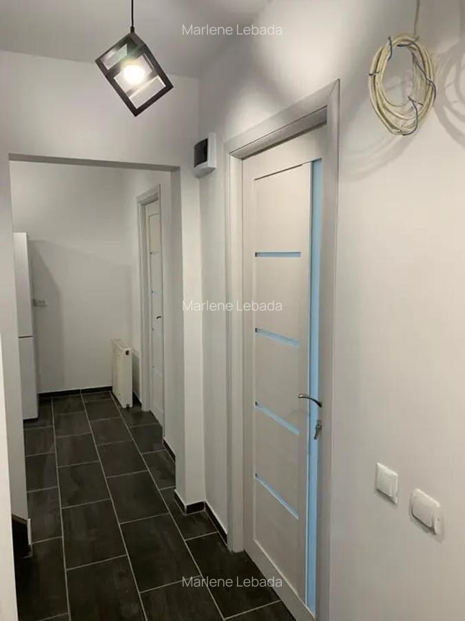 Apartament cu 4 camere decomandat, mobilat în Titulescu - 2