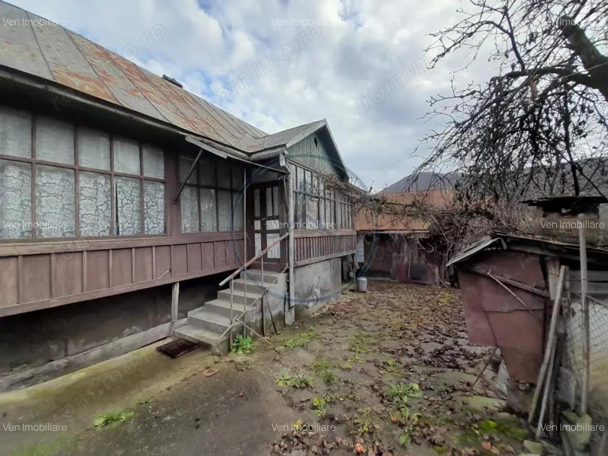 Casa traditionala cu anexe si gradina,Zona Nasaud - 16