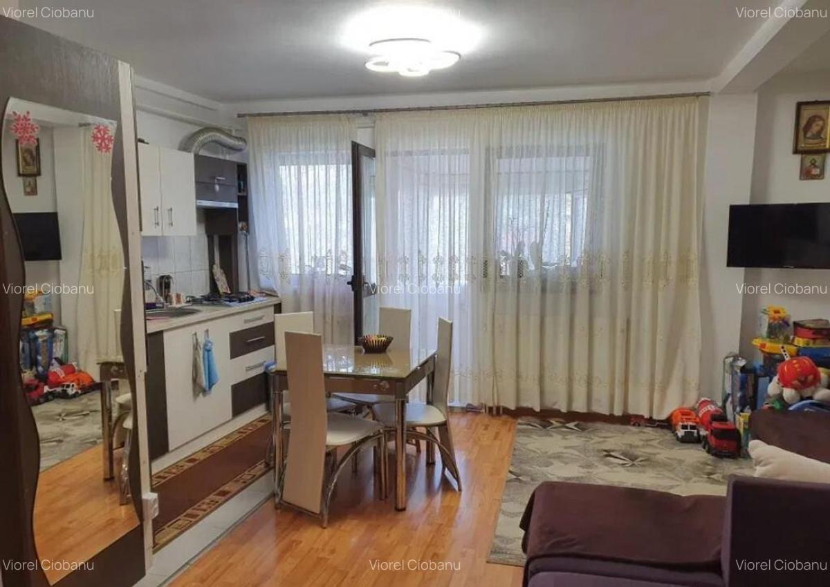 APARTAMENT 3 CAMERE,DECOMANDAT,TATARASI, BLOC 2010 - 1