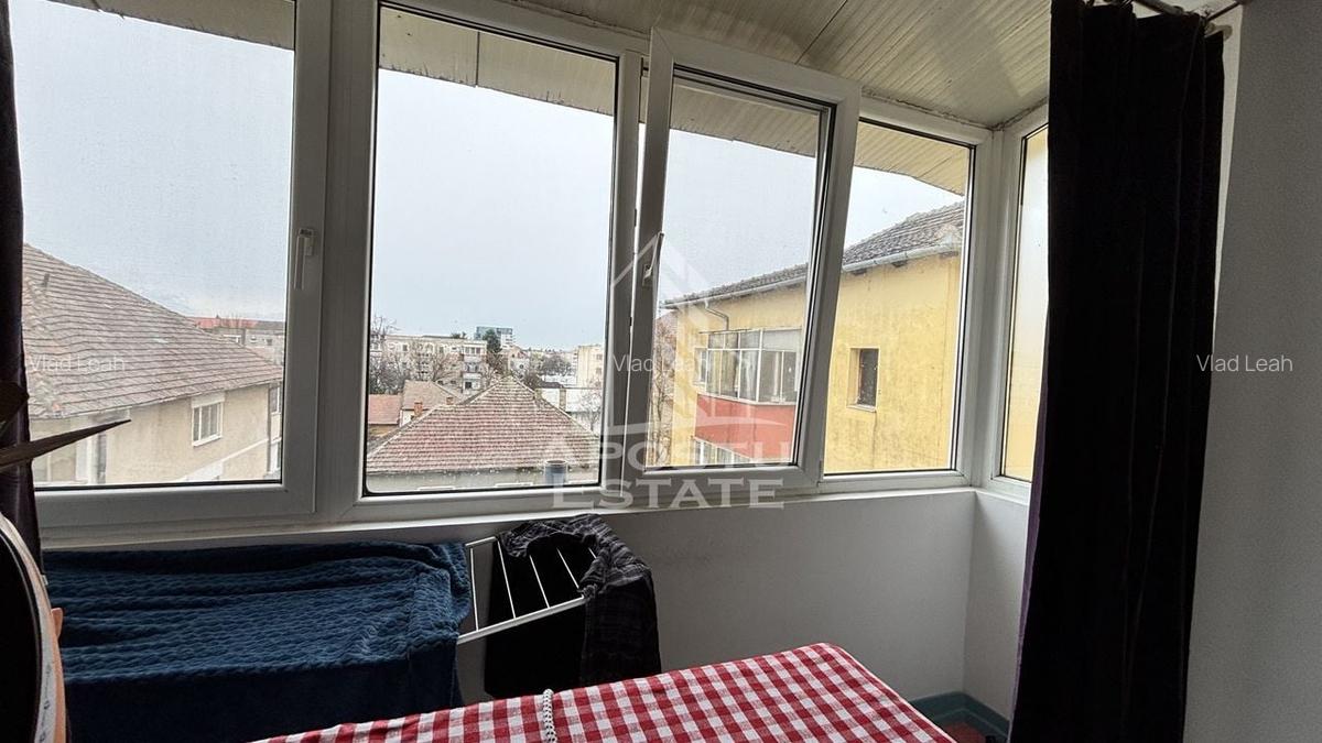 Apartament cu 3 camere semidecomandat, mobilat în Complex Studențesc - 10