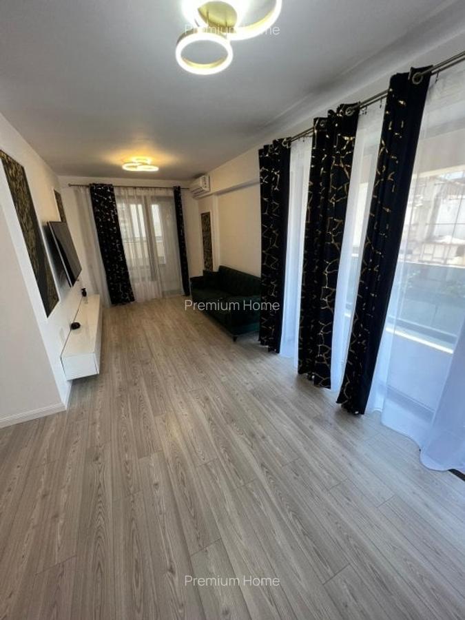 Apartament cu 3 camere semidecomandat, mobilat în Pipera - 3