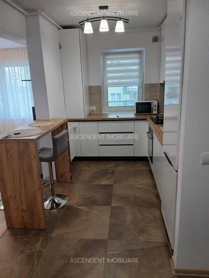 Apartament 2 camere de inchiriat, Tractorul, Brasov - 2