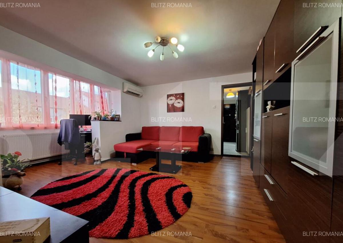 Apartament de vanzare, cu 2 camere, spatios, zona Aradului - 4