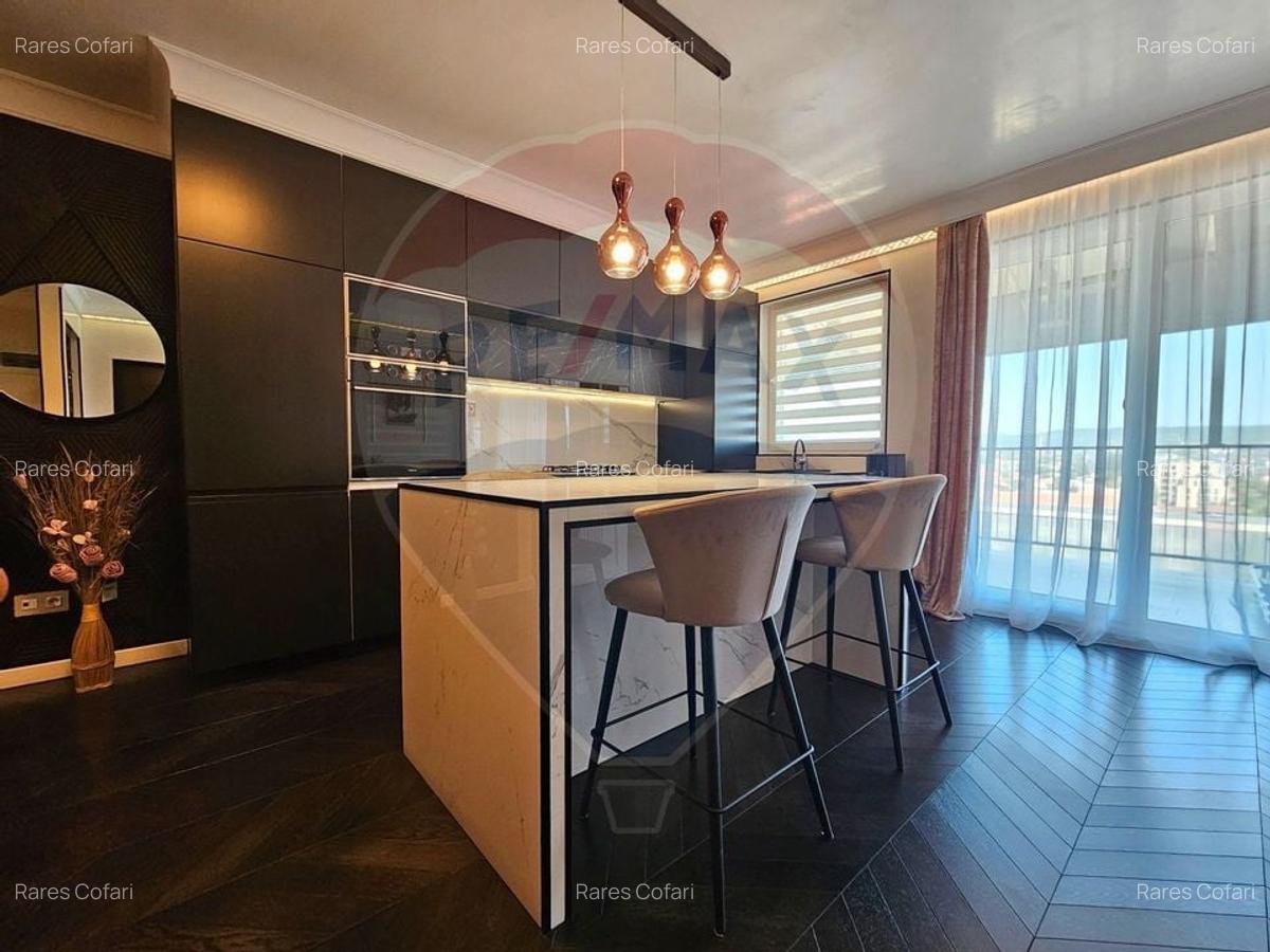 Penthouse UNIC superfinisat cu 3 camere de inchiriat in zona Centrala - 1