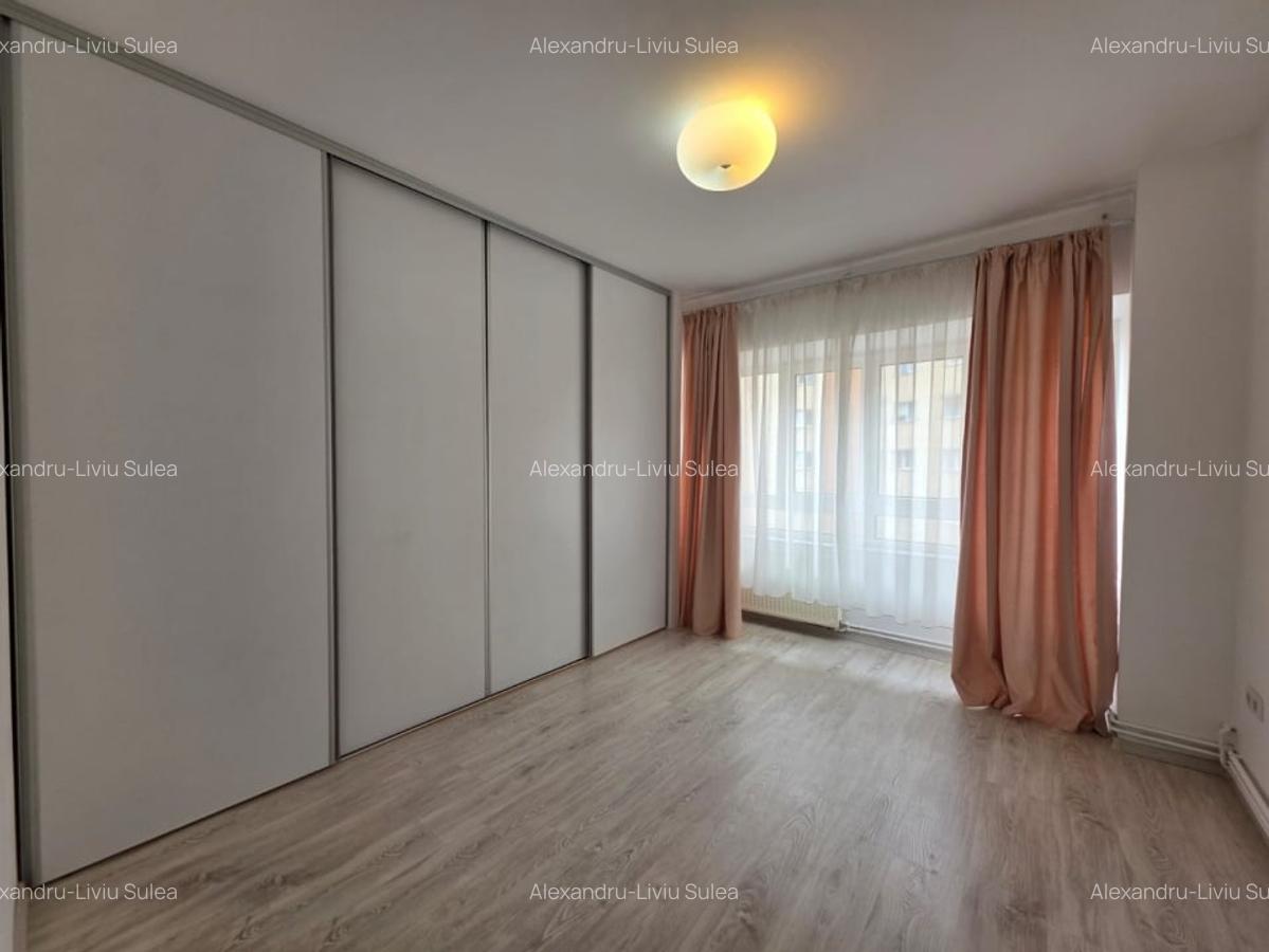 Apartament cu trei camere 80mp, Central - 11