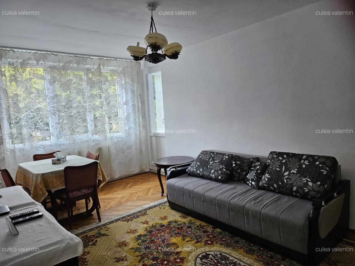 3 camere zona centrala - 1