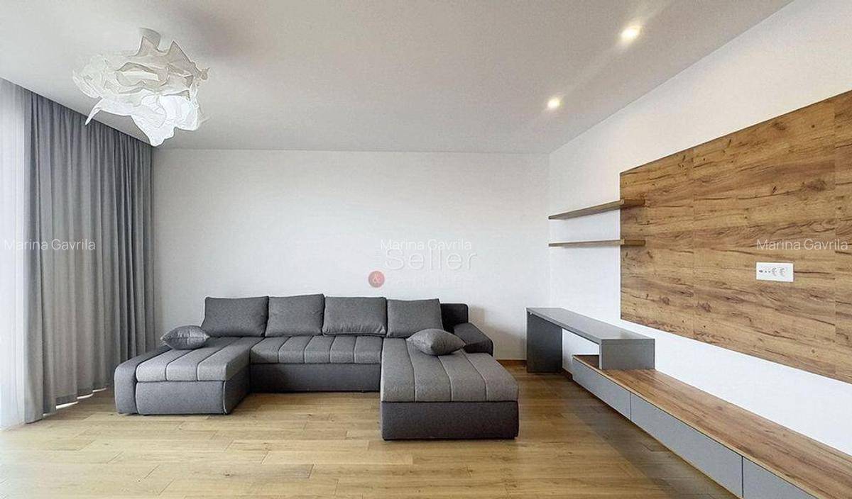 Suprafata Generoasa, Complex residential modern - 9