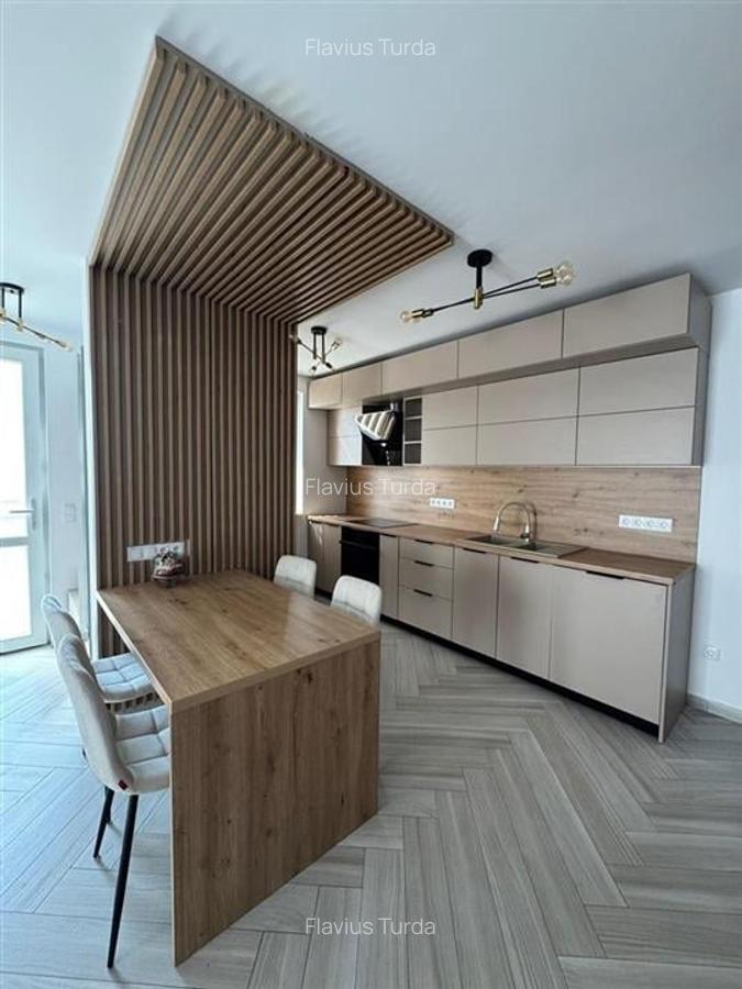 Casa 5 camere teren 220 mp  zona Calea Cisnadiei - 2