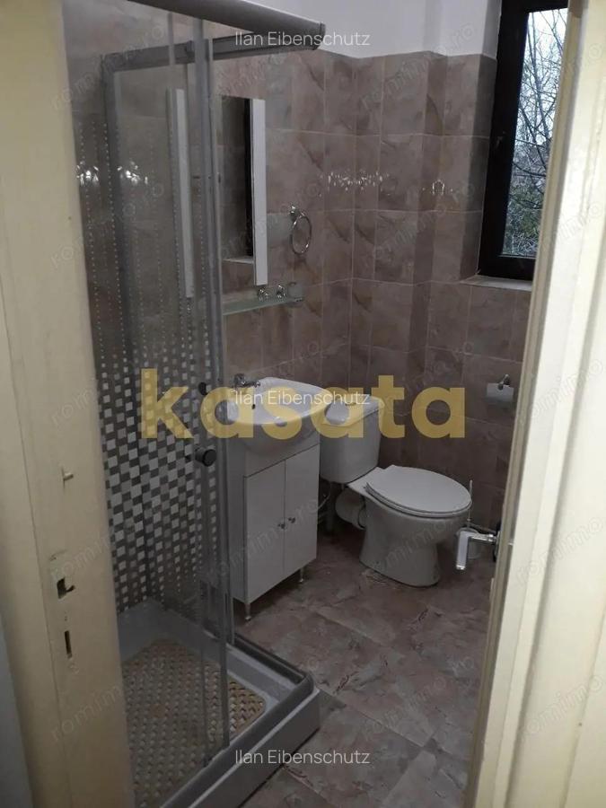 Apartament 4 camere ultracentral | Etaj 3/3 | Lift ?i renovare - 15