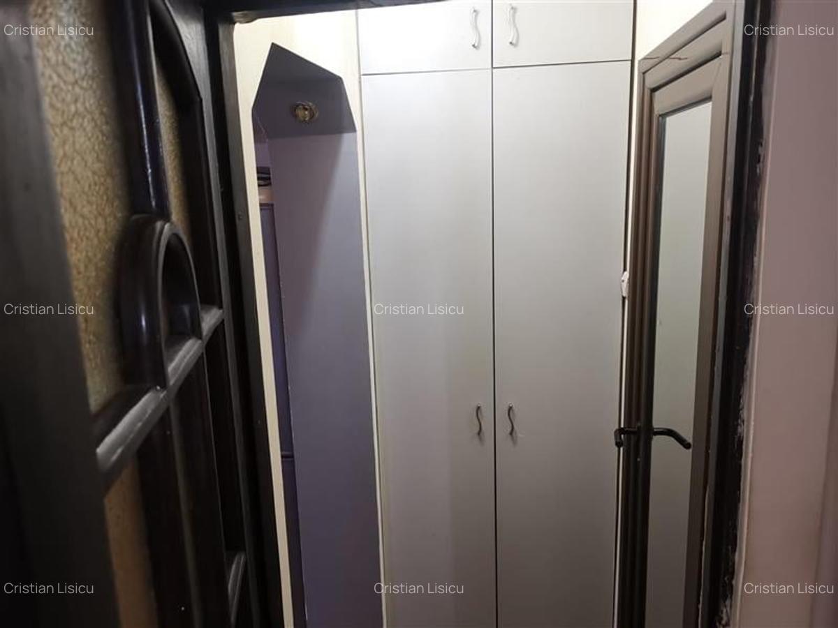 Apartament 2 camere decomandat etaj 4 zona Lipovei - 11
