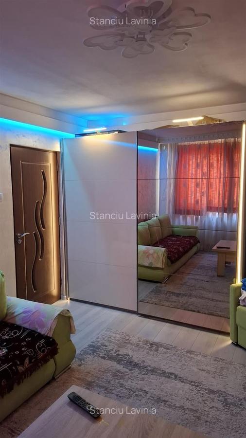 Garsoniera decomandata,renovata,Astra,69500 Euro - 1