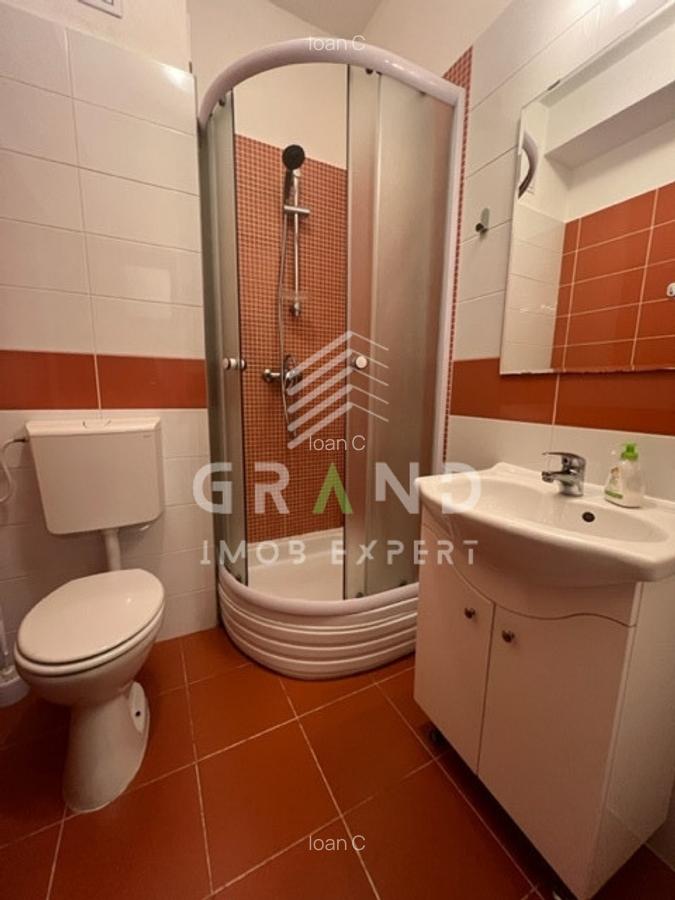 Apartament cu 5 camere semidecomandat în Zorilor - 11