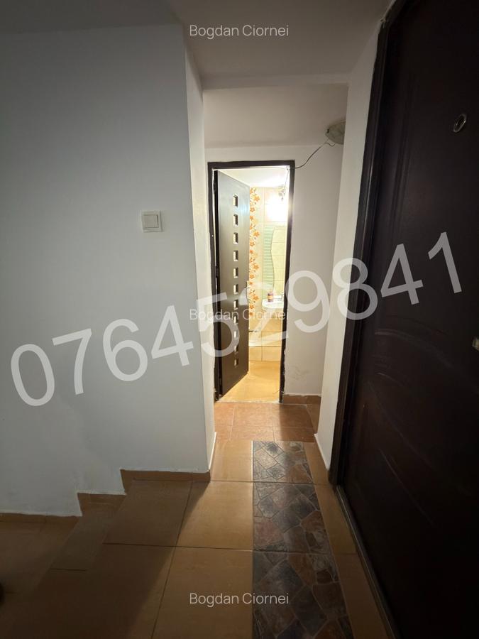 Vanzare garsoniera zona Hala Traian-Calea Călărasilor,Str. Traian 87 - 13