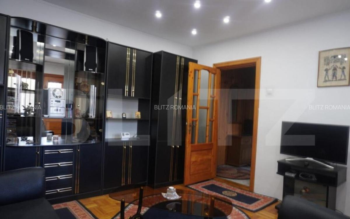 Apartament 3 camere, etaj intermediar, 65mp, zona Mara?e? - 2