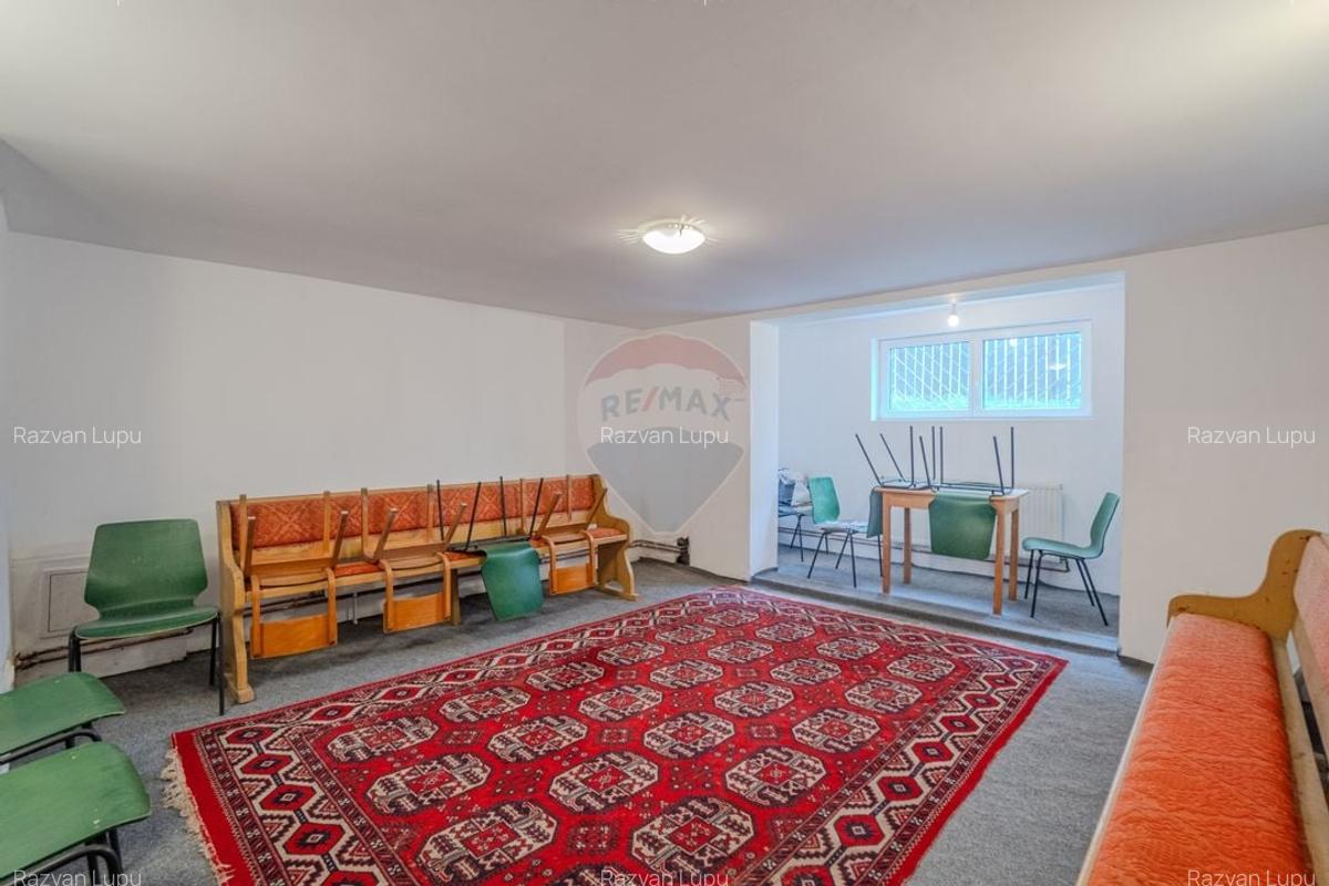 Apartament spatios cu curte proprie - Predeal, Str. Timisului - 4