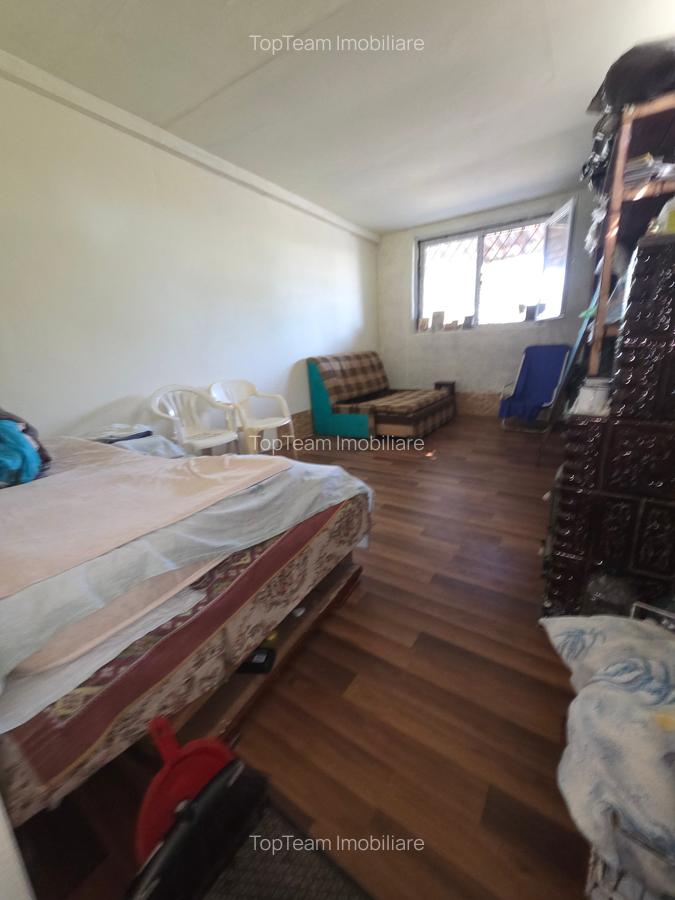 Casă cu 4 camere în Botoroaga - 6