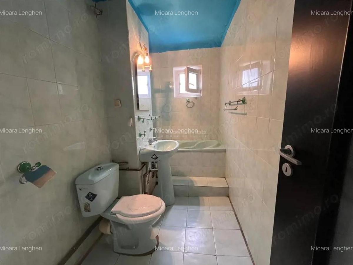 Lugoj, Apartament 3 Cam. 84 Mp. Micro 4, Acoperis Nou - 17