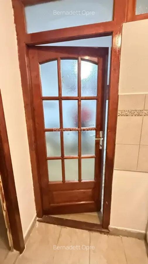 Garsoniera 1 camera de vanzare zona Decebal - 6