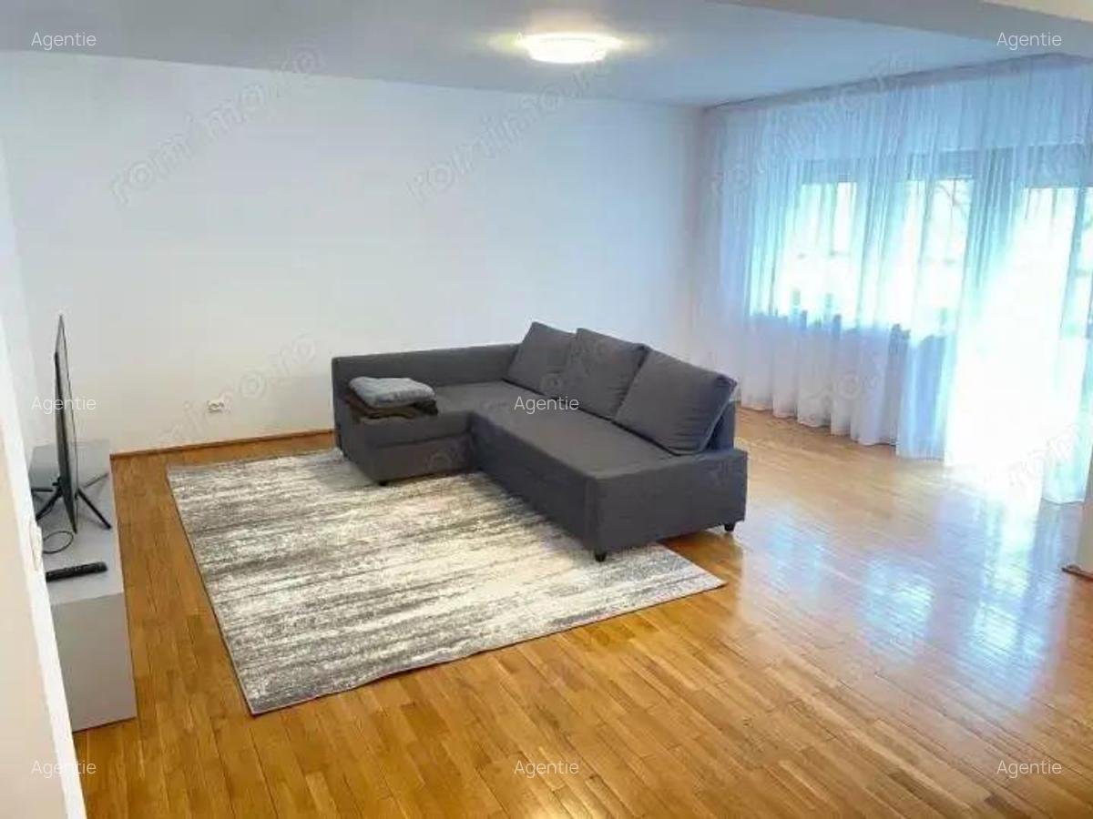 Apartament 4 camere Mall Vitan - 1