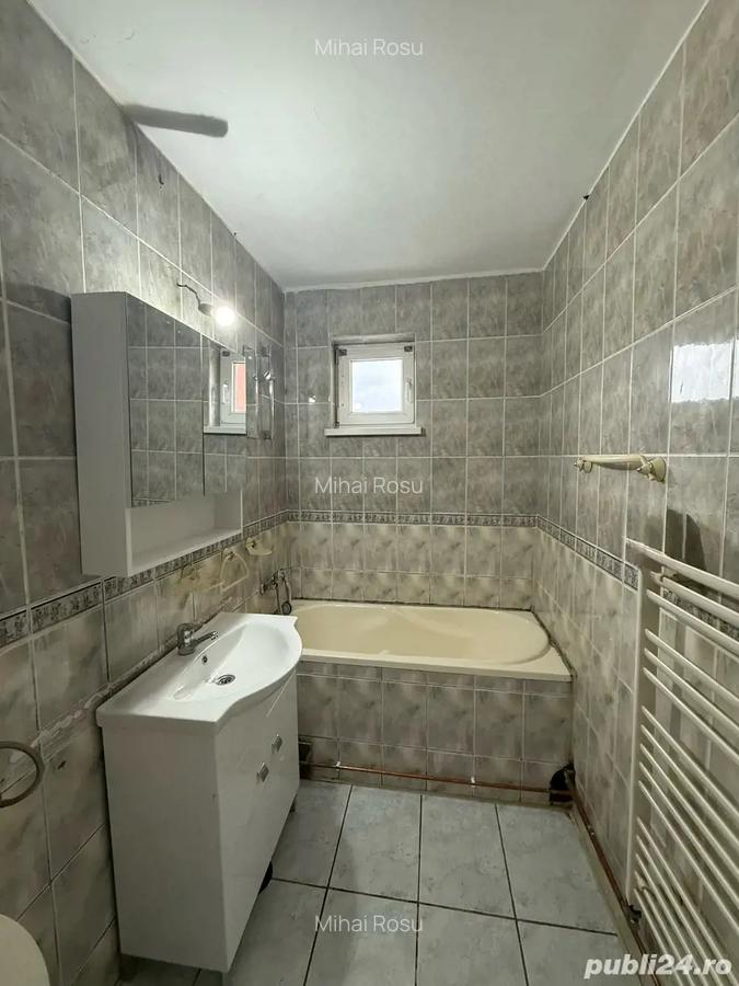 Apartament 3 camere Semidecomandat - 3