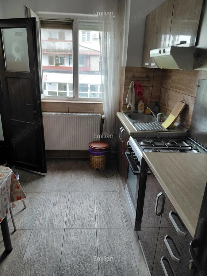 Inchiriez apartament - 6