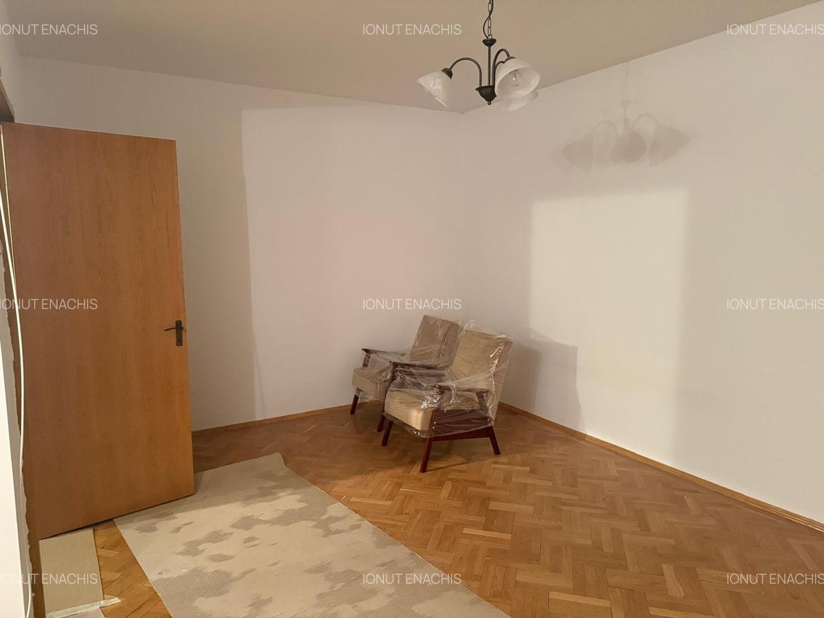 OFERTA INCHIRIERE AP 2 CAM IN VILA - 7