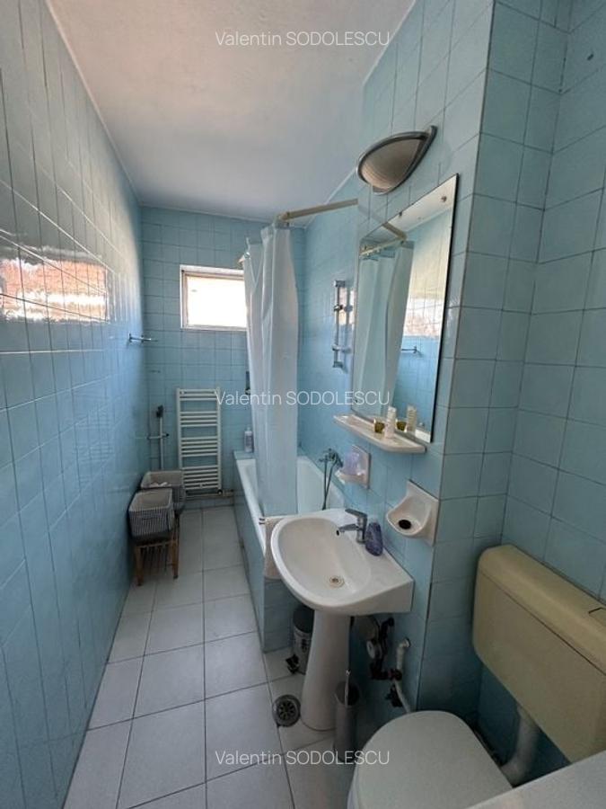 Apartament 5 camere in imobil tip asociatie zona Centrala - 20